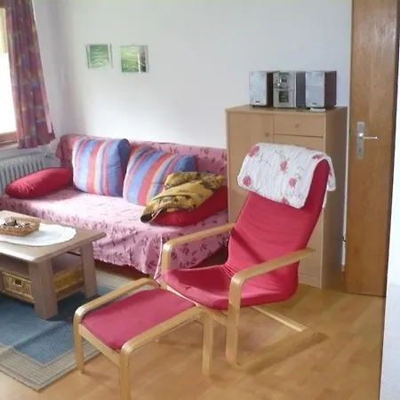 Haus Altendeich 1 *